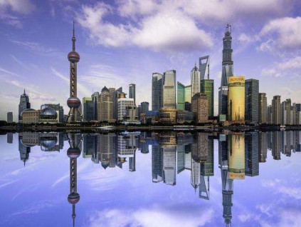 九省份明确上调最低工资标准 上海以2480元成为全国最高