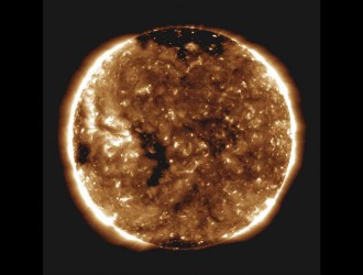 美航天器完成三次近日飞行 首次近距离观测太阳风现象