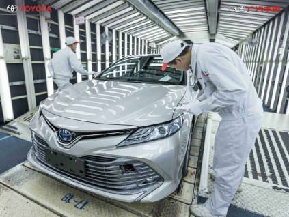 丰田全面转型电动化 2020年在华导入两款纯电动车型