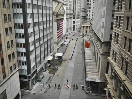 纽约交易所关闭交易大厅 逾200年首次