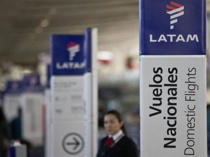 拉美最大航空公司撑不住 智利南美航空申请破产保护