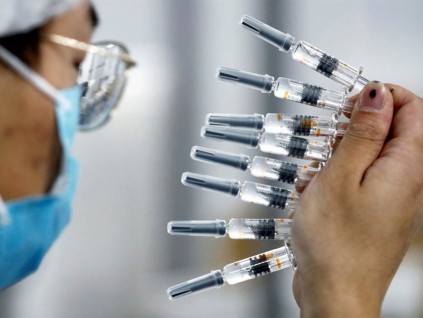 科兴疫苗保护力65.3％ 印尼首批准授权将大规模接种