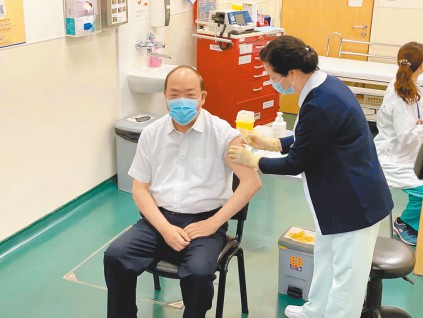 中国第三款疫苗 重症保护力100％ 总体效力为74.8％
