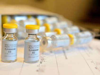 美国FDA分析指强生新冠疫苗安全 有效对抗病毒大流行