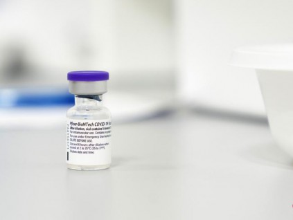 辉瑞与BioNTech合产疫苗 到2022年或将达30亿剂