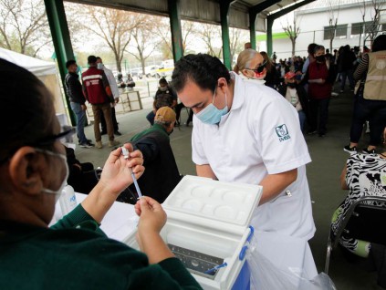 美拒分享疫苗 墨西哥向中国求助 订购3600万剂