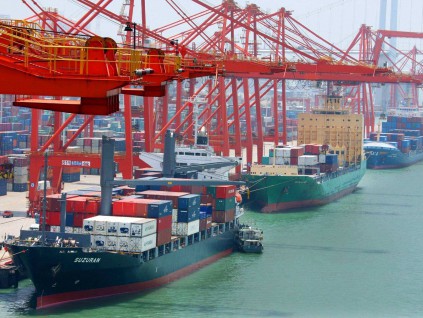 世贸组织： 今明两年全球贸易量 料分别增长8％和4％