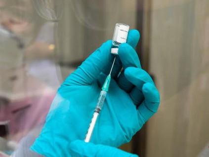 成本低更易生产 美国协调研发新疫苗进入临床试验