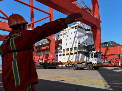 中国出口增速逊于预期 尽管外需继续增强