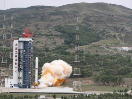 中国成功发射北京三号卫星 搭载发射3颗小卫星