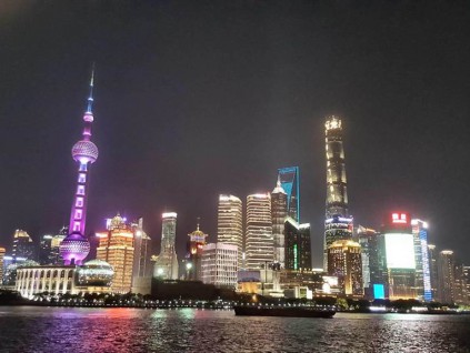 上海经济拼数字化转型 2023年产值超过6千亿