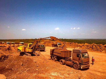 中国主要铝土矿供应国发生兵变 几内亚特种部队夺取政权