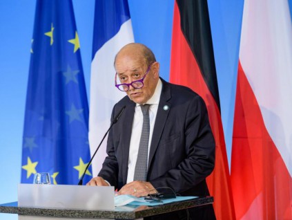 法国外长：法美关系危机严重 两国尚未走出危机