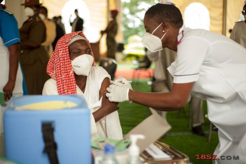 非洲疫苗接种