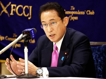 岸田文雄今任日本首相 任期能否破除眼镜与早稻田魔咒受关注