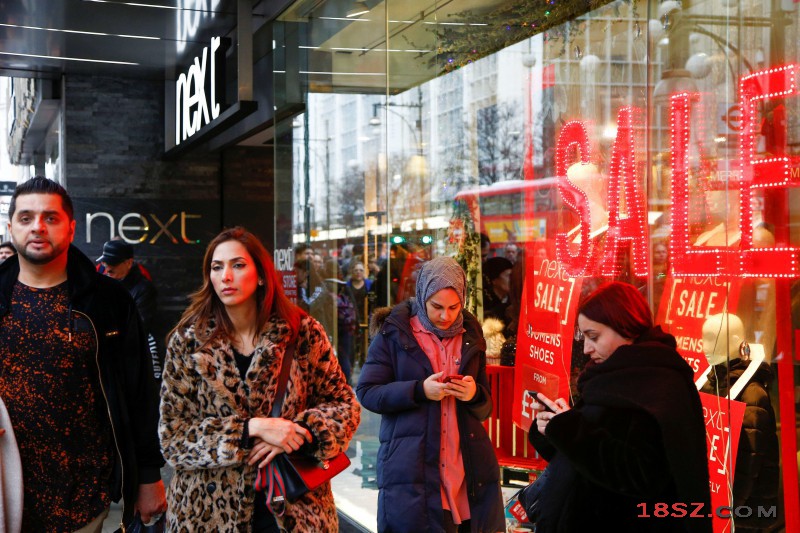 全球供应链危机冲击圣诞节购物旺季 零售商陷入恐慌