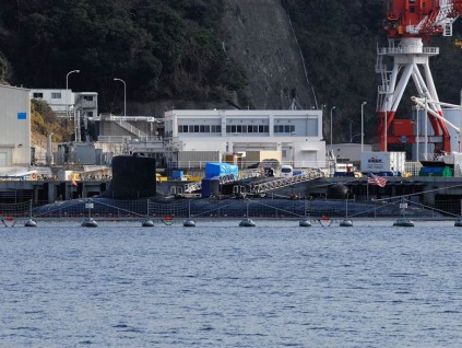 美媒：美军核潜艇在南海碰撞受损多人受伤 将停靠关岛