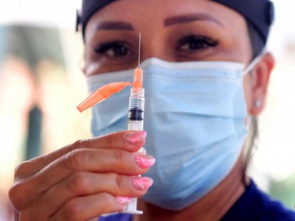 美国CDC支持完整接种莫德纳或强生疫苗者混合施打追加剂
