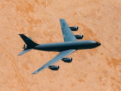 废气再利用 美国空军把二氧化碳变成航空燃料