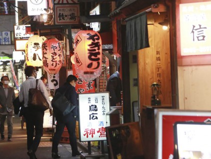 日本疫情降温 展会大型活动上限一万人规定拟解除