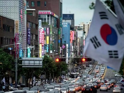 韩国爆发车用尿素危机 中方出手1.8万吨相助救急