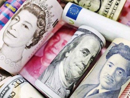 英国和中国央行 延长3500亿元人民币的货币互换协议