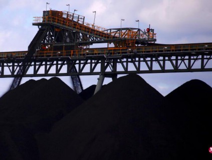 中国近一年来首次为澳洲煤炭进口清关 弥补供应缺口