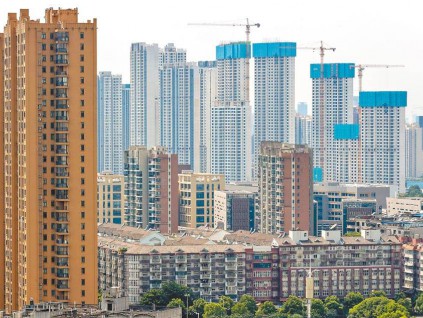 中国房地产商1月债务近两千美元 未来压力有增无减