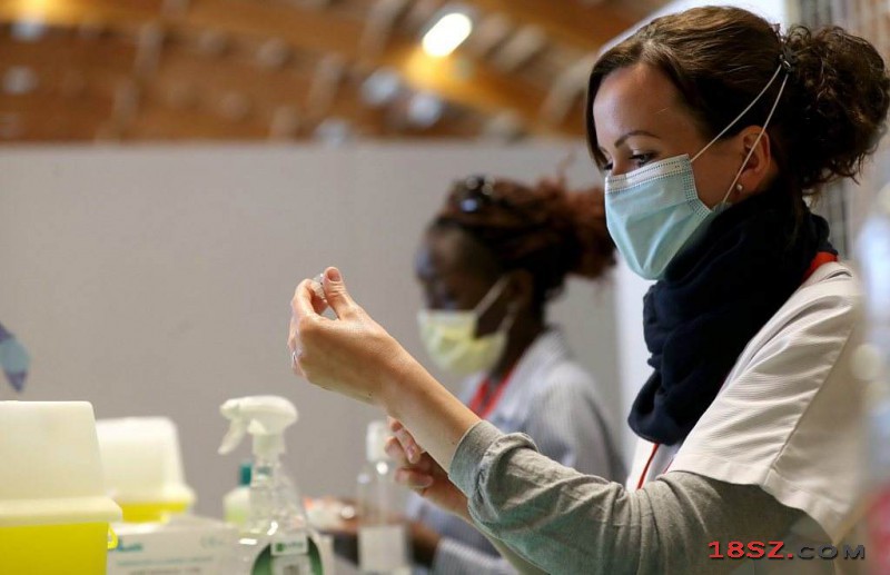 法国接种新冠疫苗