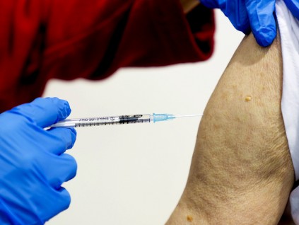 德国6旬翁打了90剂新冠疫苗 一天最多3剂
