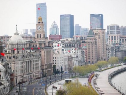 上海市完成全民核酸采样 持续实施封控管理