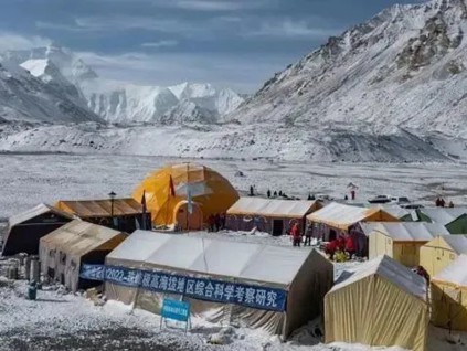 珠峰海拔8800米建自动气象站 中科院打破英美创下最高纪录