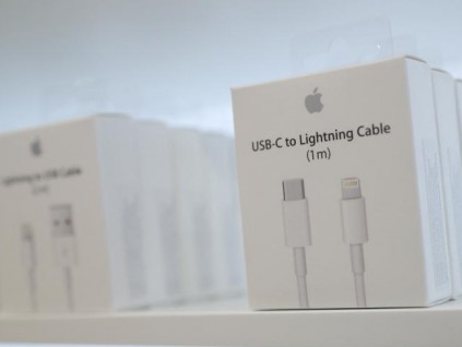 欧盟同意统一手机平板电脑充电口 包括苹果产品