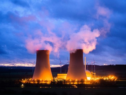 欧洲议会将核能与天然气都列入环境友好清单