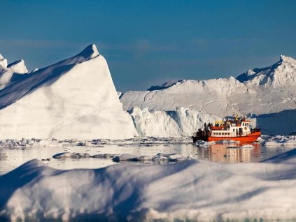 为降低污染保护脆弱环境 格陵兰或日限一游艇登岛