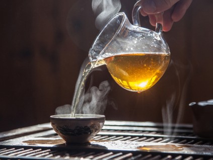 研究：喝茶可能攸关较低死亡率 无论加糖或冷热