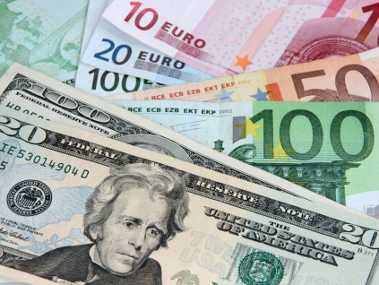 美联储一口气再升3码 美元兑欧元升至近20年新高