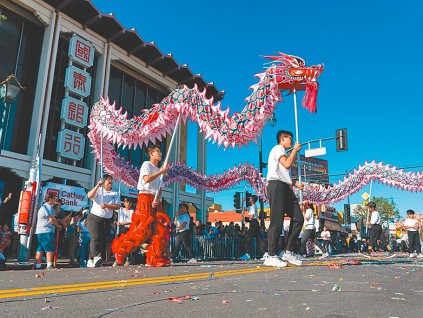 加州通过最新法案 正式将中国农历新年为法定假日
