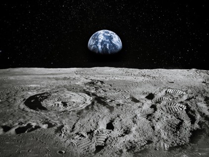 中国载人月球探测将考虑登月与月球科考基地建设