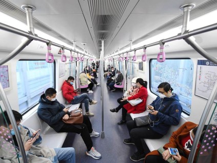 北京5日起公交地铁不得拒绝无48小时核酸证明的乘客乘车