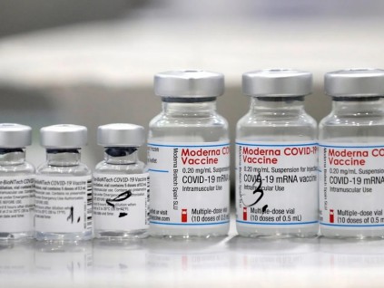 辉瑞和BioNTech反起诉莫德纳新冠疫苗技术专利