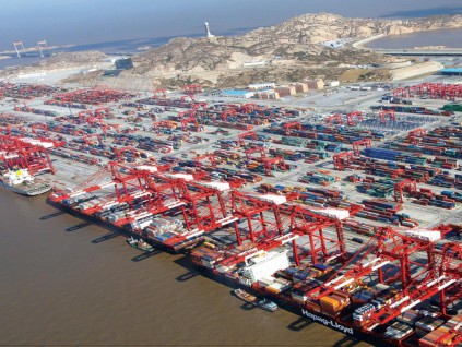美国延长中国商品进口关税豁免九个月 至明年10月前