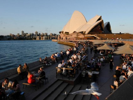 澳大利亚宣布中国旅客1月5日起入境须做新冠检测