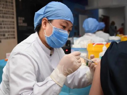 香港大学教授：日后一般成人接种新冠疫苗意义不大