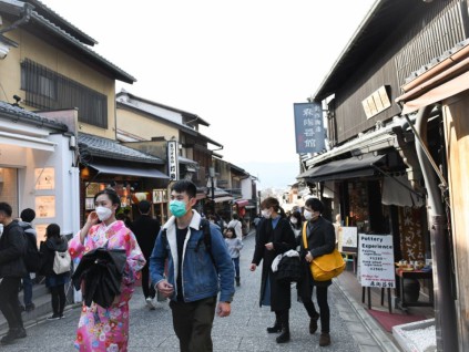 随着疫情趋稳 日韩考虑放宽从中国入境旅客限制