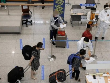 韩恢复发放中国公民短期签证 印度取消出发前检测呈阴要求