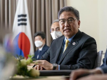 日韩商定启动解除出口管制磋商 暂停WTO争端解决程序