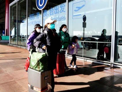华盛顿邮报：美国拟周五放宽中国入境旅客检测要求