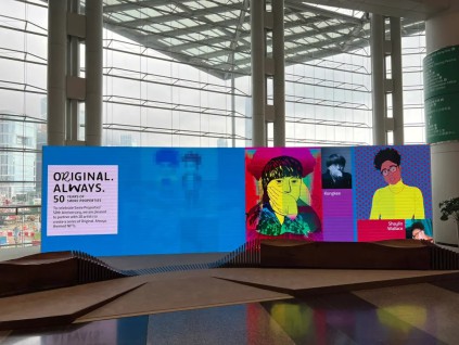 香港巴塞尔艺术展揭幕 台画商称已卖出八成艺术品