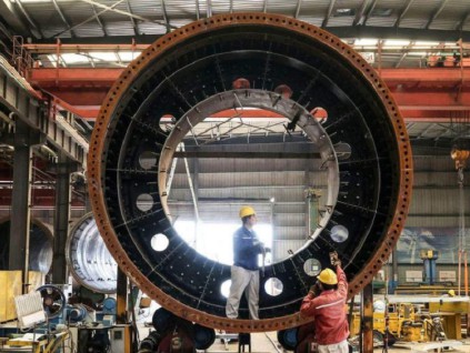 受消费和出口大幅回弹提振 中国首季经济增长4.5%优于预期